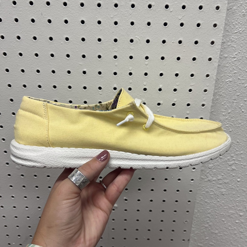 Holly Yellow